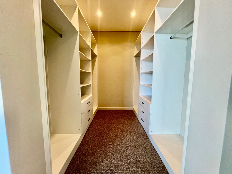 5 Bedroom Property for Sale in Pinnacle Point Golf Estate Western Cape